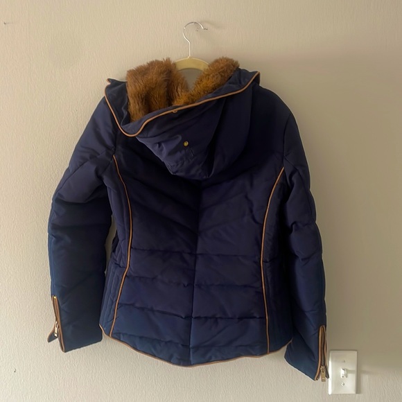 ZARA Winter Jacket - Picture 2 of 2